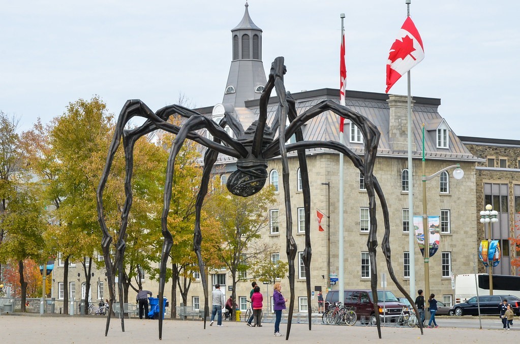 Maman - Ottowa, Canada