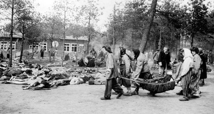 Tragic Photos Taken Inside The Nazis’ Bergen-Belsen Concentration Camp