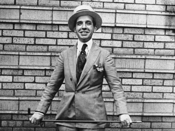 The Man Who Popularized the Ponzi Scheme