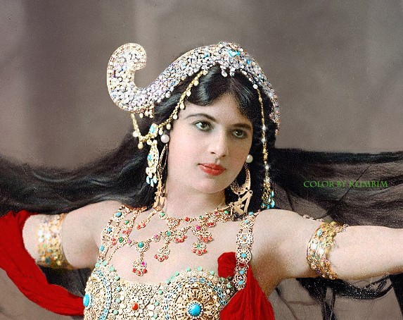 Mata Hari in Living Color Is Absolutely Stunning